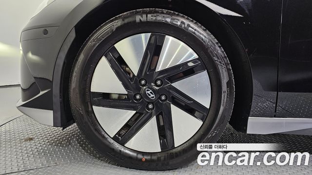 Hyundai Ioniq6 Long Range Exclusive + — пробег 72 300 км — фото 5 из 5