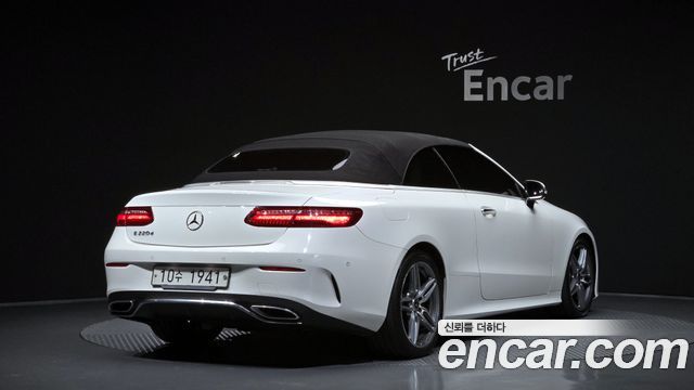 Mercedes-Benz E-Class E220d Cabriolet — пробег 70 206 км — фото 2 из 5