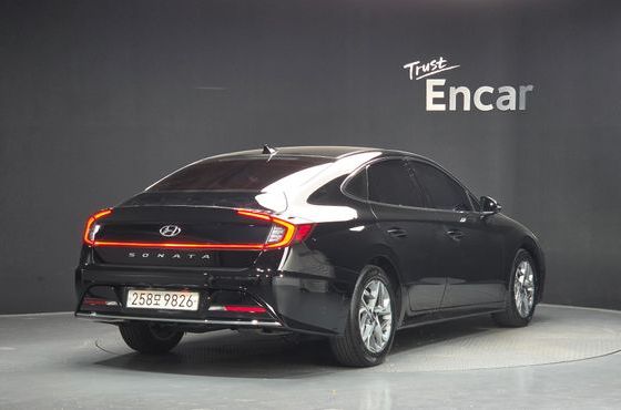 Hyundai Sonata 2.0 Premium Plus — пробег 84 977 км — фото 2 из 5