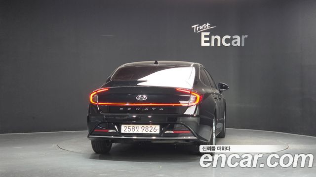 Hyundai Sonata 2.0 Premium Plus — пробег 84 977 км — фото 4 из 5