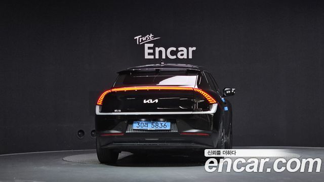 Kia EV6 из Кореи Encar