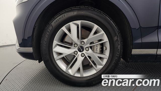 Genesis GV70 2.5T Gasoline AWD — пробег 27 915 км — фото 5 из 5