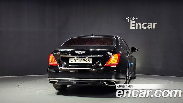 Genesis EQ900 3.3 T-GDI AWD Premiun Luxury — пробег 209 430 км — фото 4 из 5