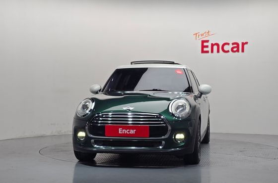 Mini Cooper 5Door HIGH 3rd — пробег 108 837 км — фото 3 из 5