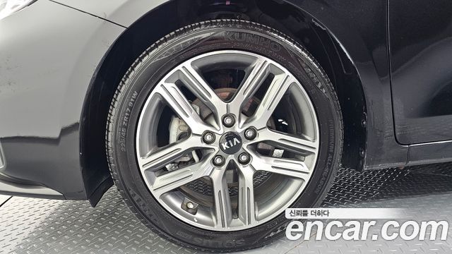 Kia K3 из Кореи Encar