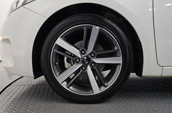 Kia K3 Prestige — пробег 22 899 км — фото 5 из 5