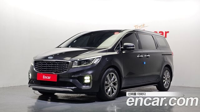 Kia Carnival 9-Seater Noblesse Special — пробег 163 770 км — фото 1 из 5