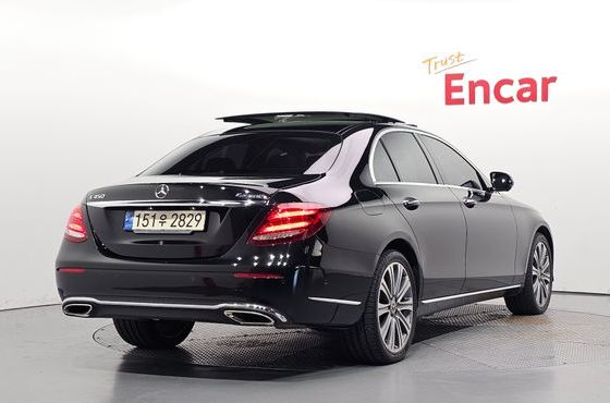 Mercedes-Benz E-Class E450 4MATIC Exclusive — пробег 89 189 км — фото 2 из 5