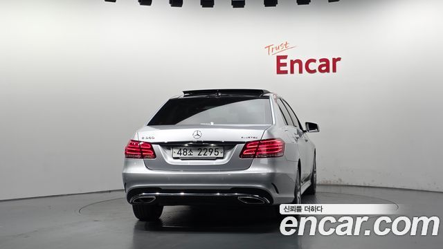 Mercedes-Benz E-Class из Кореи Encar
