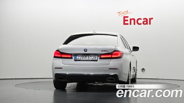 BMW 5-Series из Кореи Encar