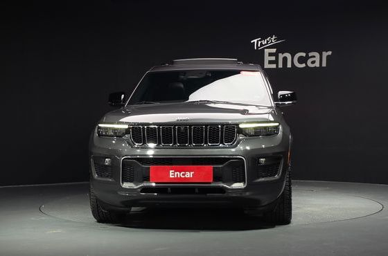 Jeep Cherokee L 3.6 Overland — пробег 71 182 км — фото 3 из 5