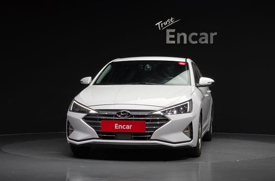 Hyundai AVANTE 1.6 Smart — пробег 4 635 км — фото 3 из 5