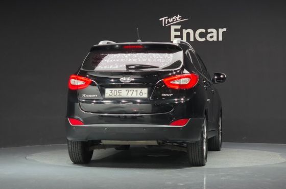 Hyundai Tucson Diesel(e-VGT) 2WD Modern — пробег 236 037 км — фото 4 из 5