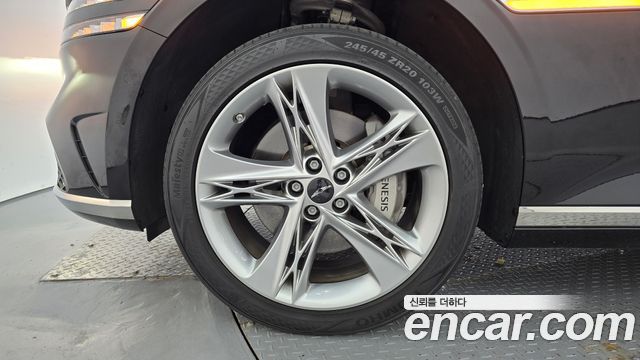 Genesis G90 из Кореи Encar