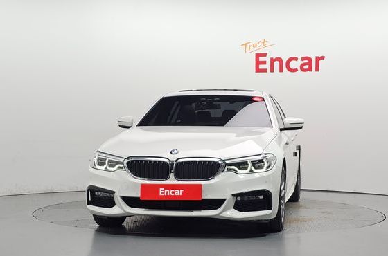 BMW 5-Series 520d xDrive M Sport Package Plus — пробег 186 467 км — фото 3 из 5