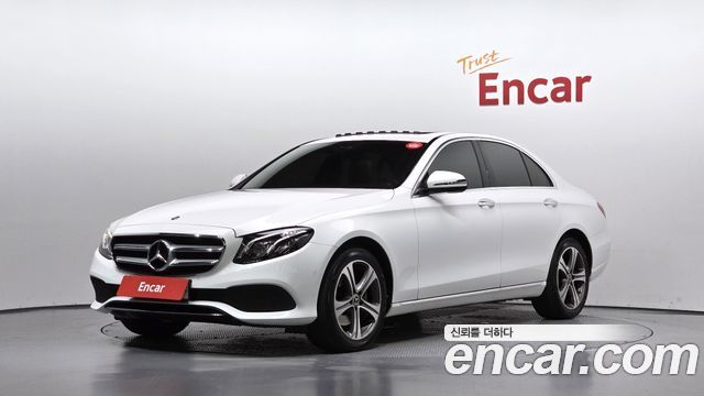 Mercedes-Benz E-Class E220d Avantgarde — пробег 91 455 км — фото 1 из 5