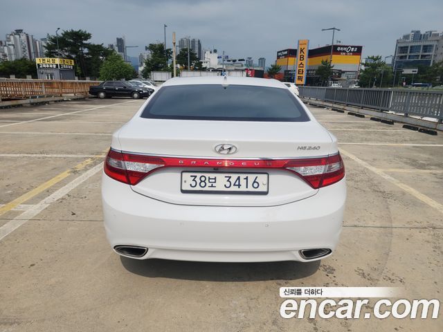 Hyundai Grandeur из Кореи Encar