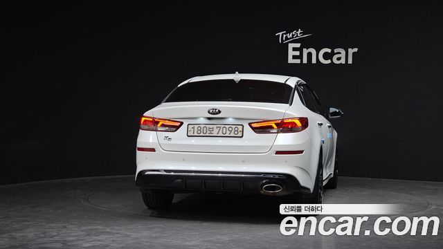 Kia K5 из Кореи Encar