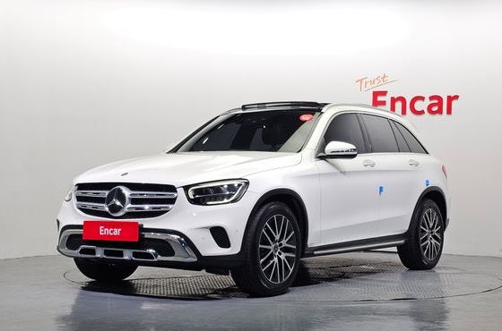 Mercedes-Benz GLC-Class GLC300 4MATIC — пробег 56 119 км — фото 1 из 5