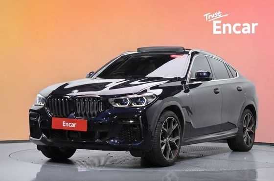 BMW X6 xDrive40i M Sport — пробег 28 540 км — фото 1 из 5
