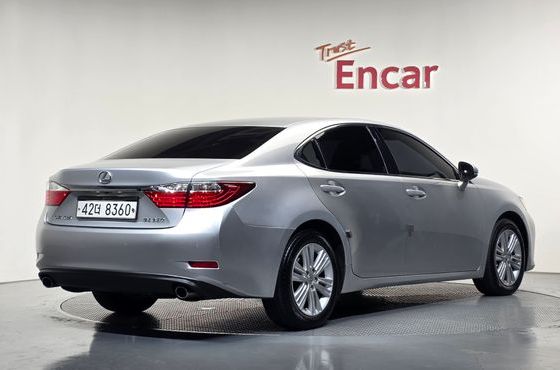 Lexus ES Supreme XV60 — пробег 52 145 км — фото 2 из 5