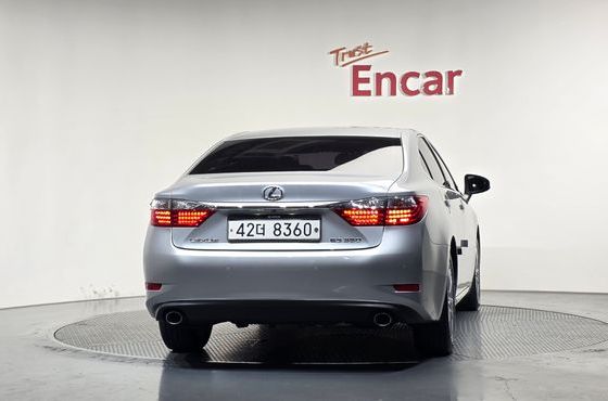 Lexus ES Supreme XV60 — пробег 52 145 км — фото 4 из 5