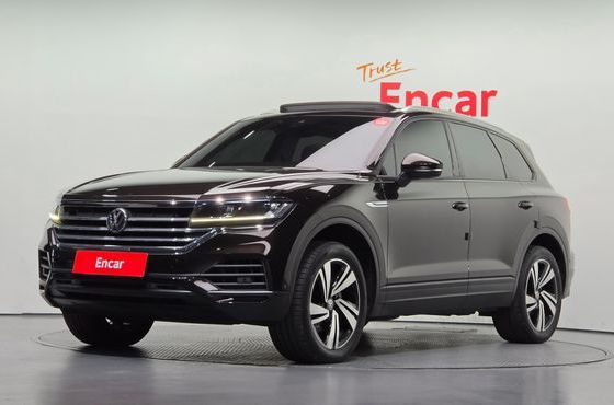 Volkswagen Touareg 3.0 TDI Premium — пробег 172 275 км — фото 1 из 5