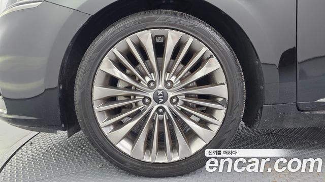 Kia K7 из Кореи Encar