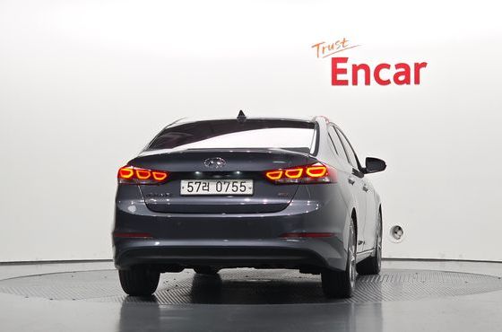 Hyundai AVANTE 1.6 GDI Premium — пробег 140 479 км — фото 4 из 5