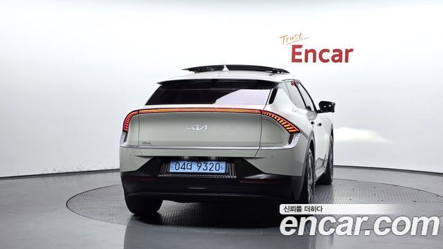 Kia EV6 из Кореи Encar