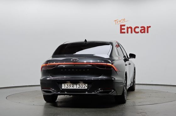 Hyundai Grandeur Exclusive — пробег 173 336 км — фото 4 из 5