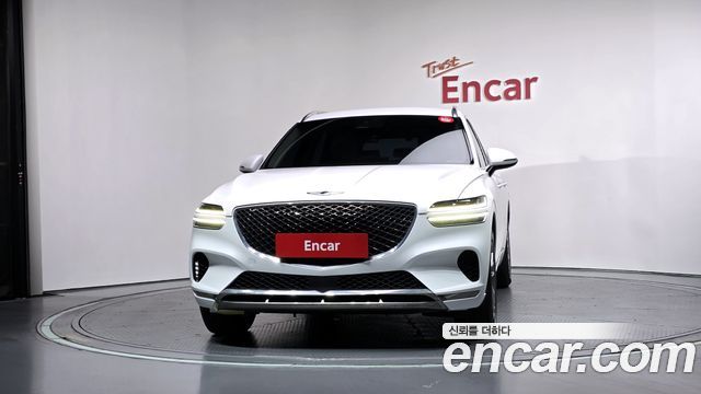 Genesis GV70 2.5T Gasoline 2WD — пробег 64 118 км — фото 3 из 5