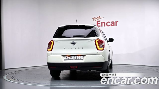 Ssangyong TIBOLI из Кореи Encar