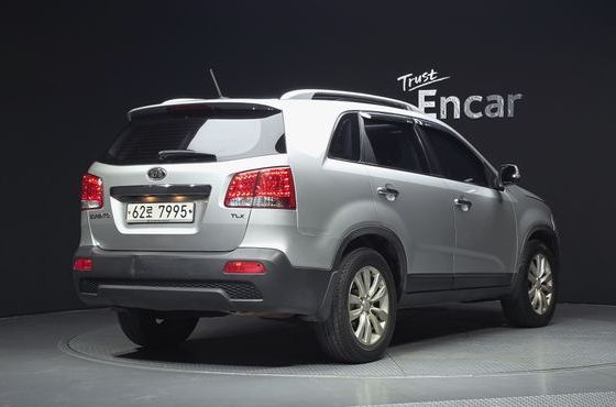 Kia Sorento Diesel 2.2 2WD TLX High-Deluxe — пробег 181 300 км — фото 2 из 5