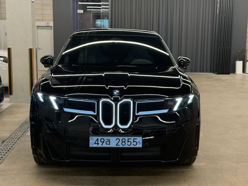 BMW iX3 50 xDrive M 스포츠 — пробег 50 км — фото 3 из 5
