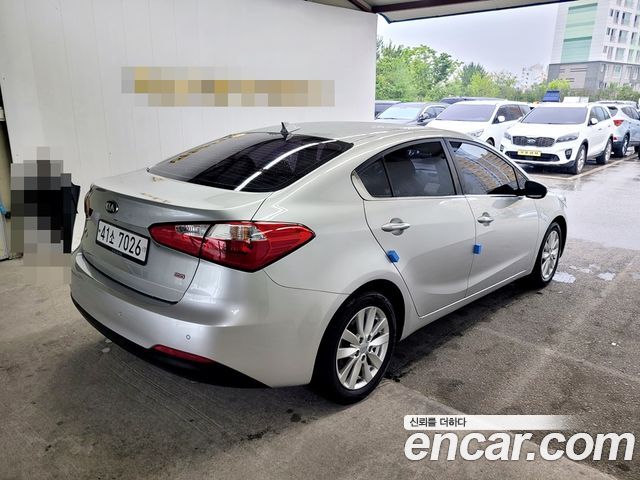 Kia K3 из Кореи Encar