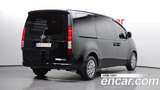 Hyundai Staria из Кореи Encar