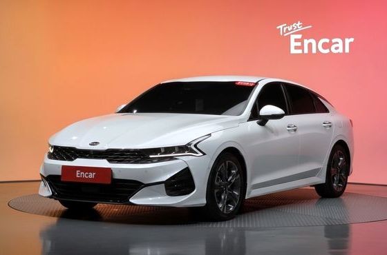Kia K5 2.0 Signature — пробег 49 581 км — фото 1 из 5