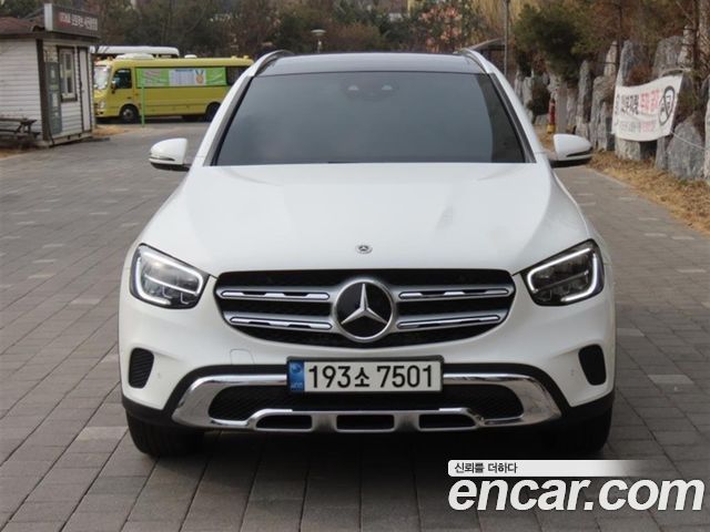 Mercedes-Benz GLC-Class GLC220 d 4MATIC — пробег 71 504 км — фото 1 из 5