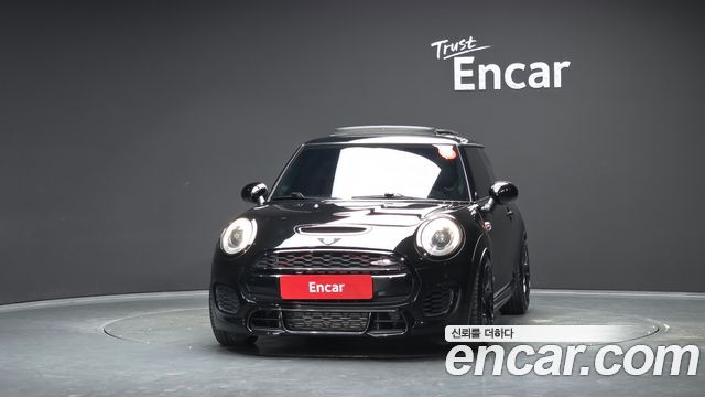 Mini Cooper JCW 3rd Generation — пробег 146 077 км — фото 3 из 5