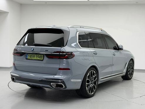 BMW X7 xDrive 40d M Sport 7 STR — пробег 10 400 км — фото 4 из 5