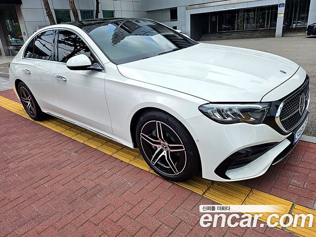 Mercedes-Benz E-Class E200 AMG Line — пробег 800 км — фото 3 из 5