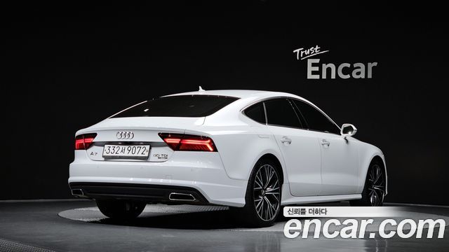 Audi A7 50 TDI Quattro 4G — пробег 175 241 км — фото 2 из 5