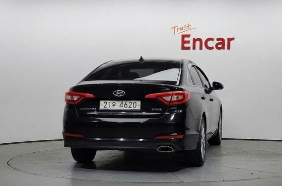 Hyundai Sonata 2.0 Smart — пробег 99 999 км — фото 4 из 5