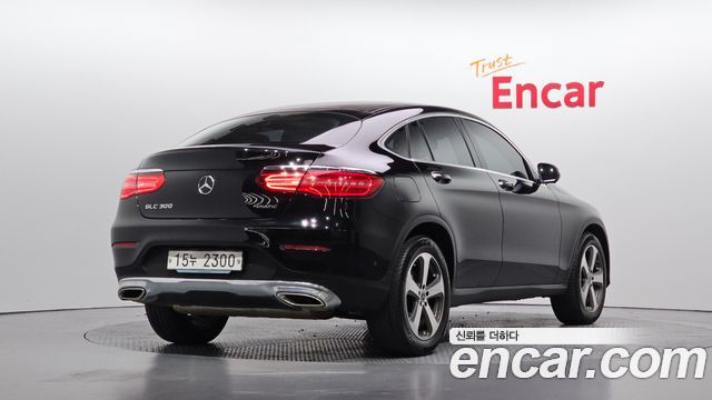 Mercedes-Benz GLC-Class GCL300 4MATIC Coupe — пробег 93 870 км — фото 2 из 5