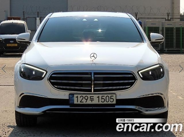 Mercedes-Benz E-Class E350 4MATIC Exclusive — пробег 98 746 км — фото 1 из 5