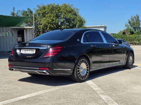 Mercedes-Benz S-Class Maybach S560 — пробег 113 700 км — фото 2 из 5