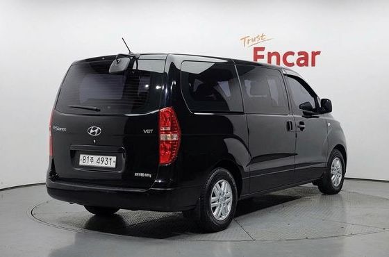 Hyundai Starex Van 3-Seater Smart — пробег 187 520 км — фото 2 из 5