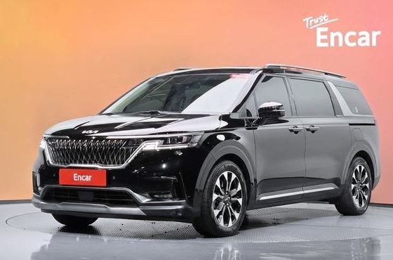 Kia Carnival Diesel 9-Seater Signature — пробег 97 900 км — фото 1 из 5