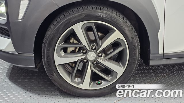 Hyundai Kona из Кореи Encar